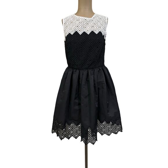 Sandro Paris Mini Dress Lace Bust Fit & Flare - Picture 3 of 9